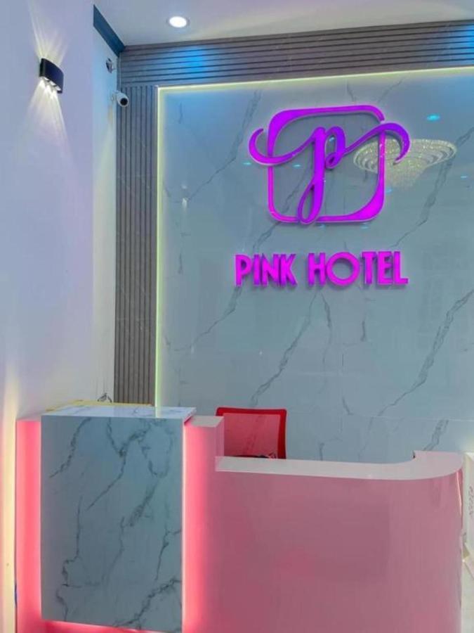 Pink Hotel 芹苴 外观 照片